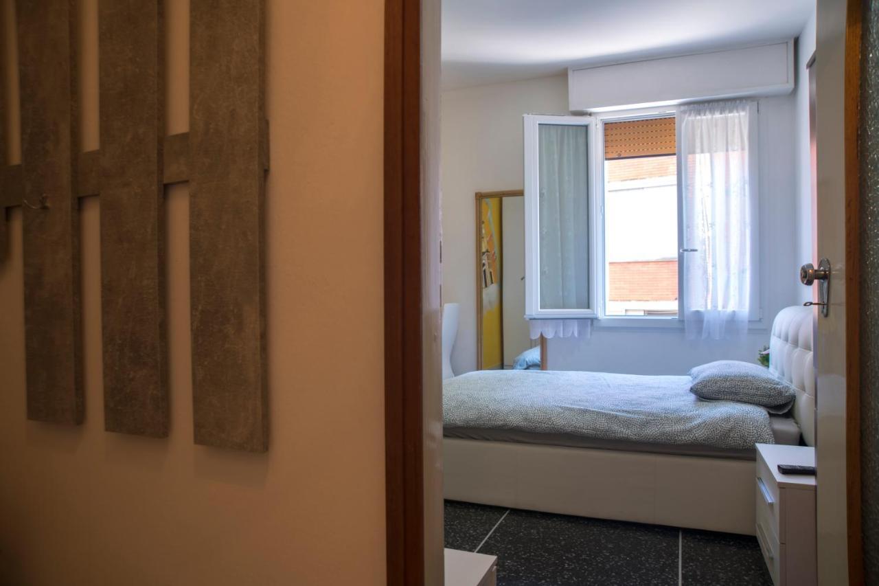 Fly House Bologna...Un Appartamento Al Volo מראה חיצוני תמונה